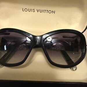 ☀️😎LOUIS VUITTON 😎☀️ SUNGLASSES BLACK SPECKLING ACETATE IRIS PM